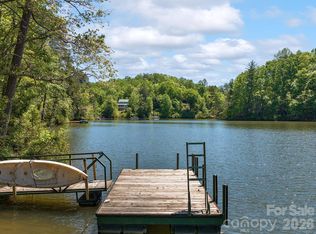 14 S Cove Rd #14, Mill Spring, NC 28756