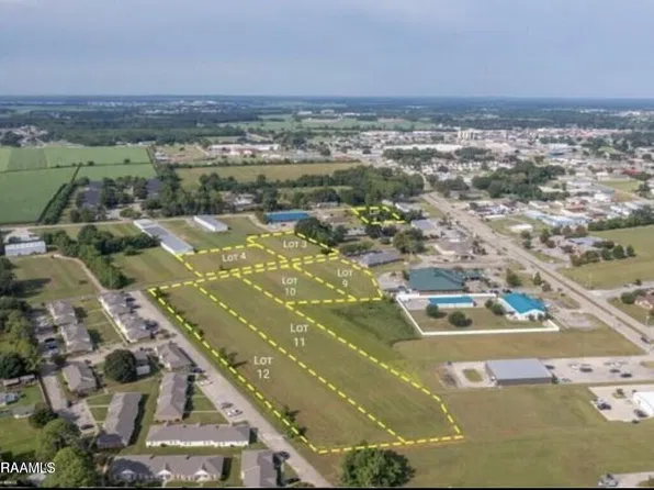 Twenty Arpent Rd, New Iberia, LA 70560