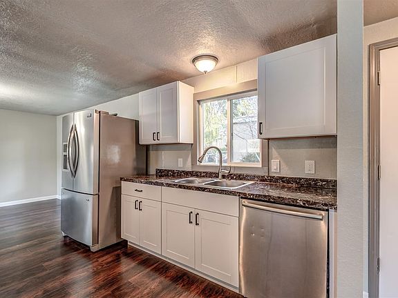 5th image of 303 Tumbleweed Ct #692