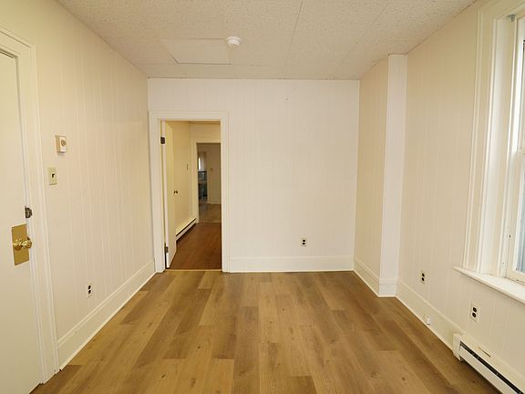 5th image of 34 N State St