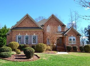 930 Golf House Rd W, Whitsett, NC 27377