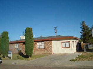 412 N Warner St, Ridgecrest, CA 93555