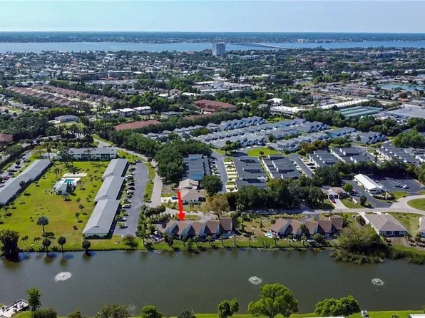 1168 Lake McGregor Dr APT 1D, Fort Myers, FL 33919