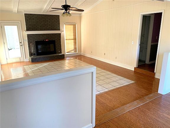 5th image of 2407 Brookwood Cir