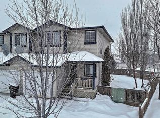 404 Hudson Ct NW, Edmonton, AB T6V1S7