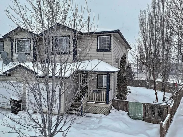 404 Hudson Ct NW, Edmonton, AB T6V 1S7