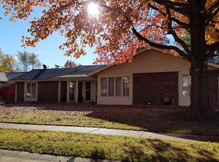 11578 Tivoli Ln, Saint Louis, MO 63146
