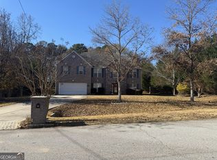 829 Sweden Forest Cv, Hampton, GA 30228