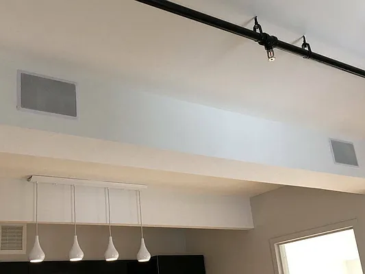 Rented by Manhattan Management LLC | media 4