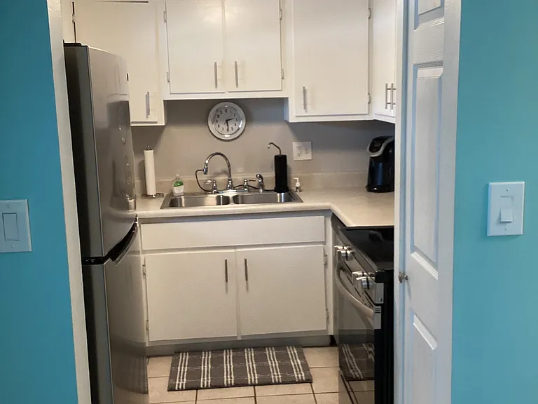 7701 Starkey Rd #110 — Photo 16