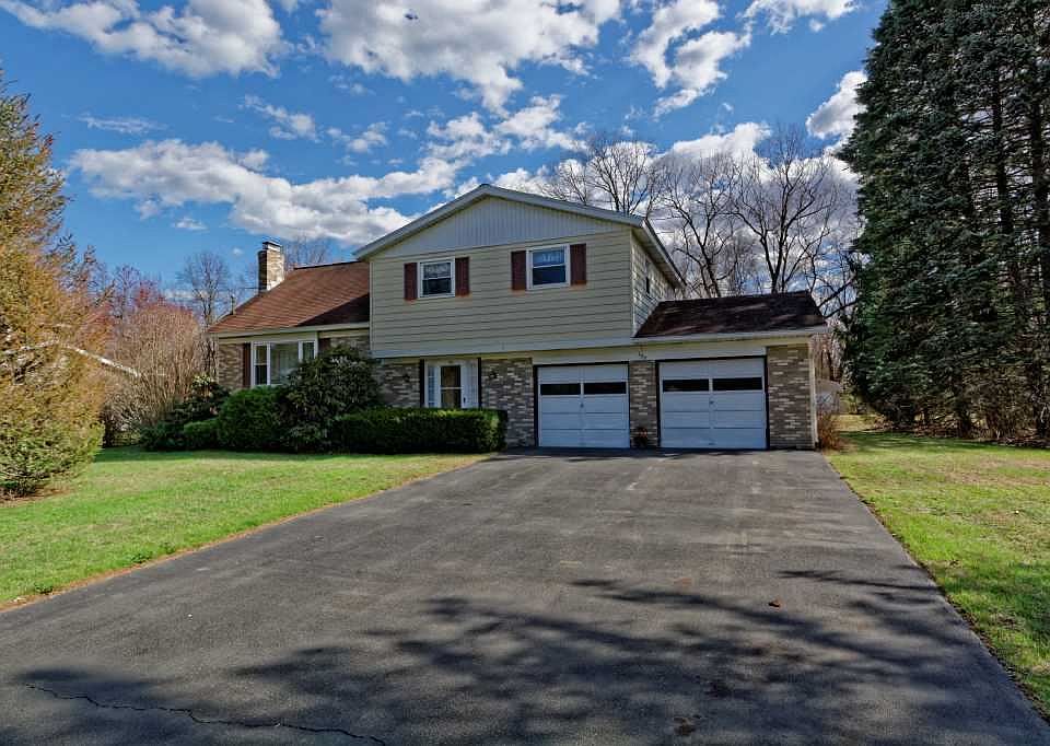 1st image of 123 Horstman Dr