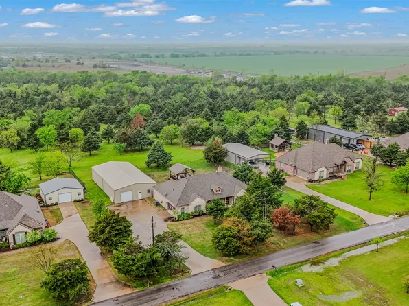 3846 County Road 2617, Caddo Mills, TX 75135