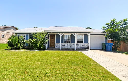 4249 Driscoll Dr Photo 1