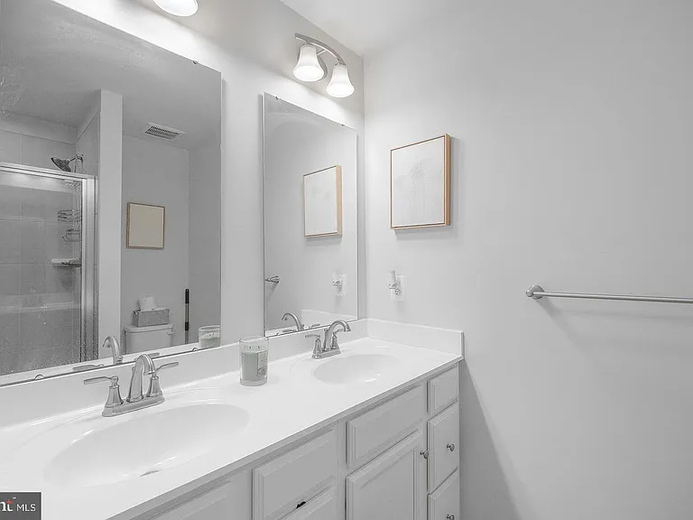 52 Caswell Dr — Photo 9