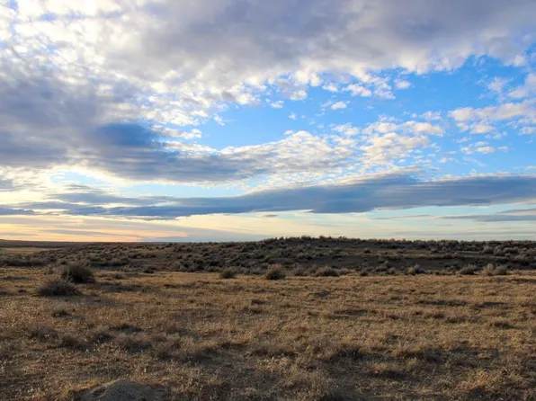 Belt Buckle Blvd, Casper, WY 82601