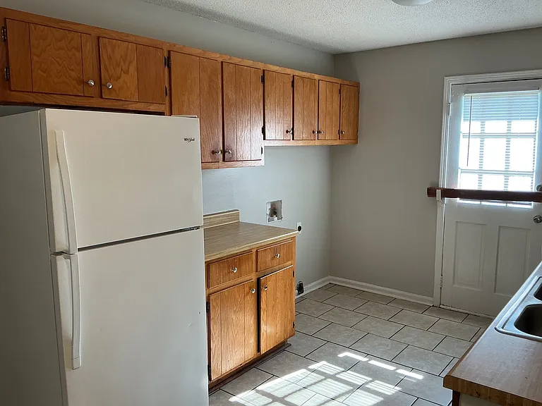 24 Brianfield Cv #R — Photo 2