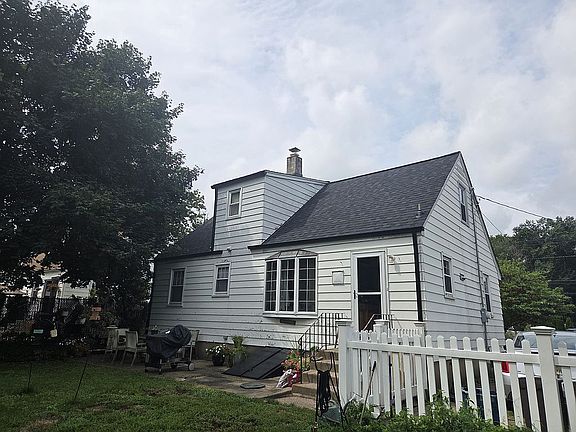 2nd image of 80 Paxson Ave