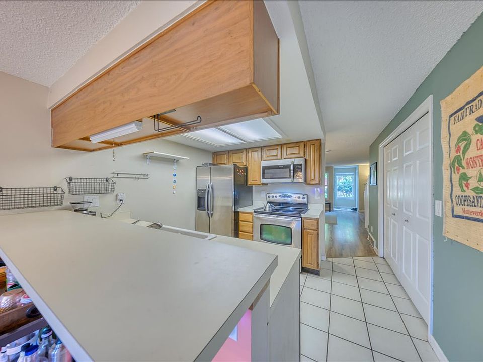 1st image of 5622 W Center Ave
