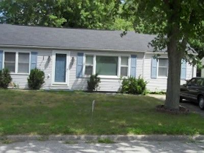 1st image of 1417 Marion St