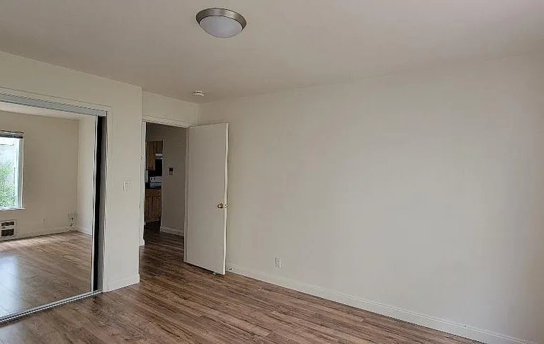 6533 Geary Blvd #1 — Photo 8