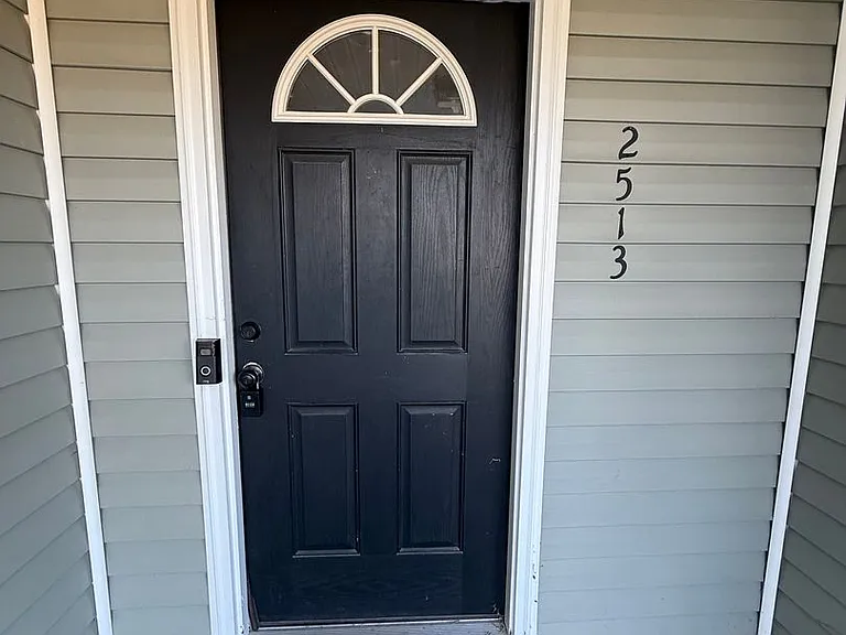 2513 Hunting Bow Dr — Photo 5