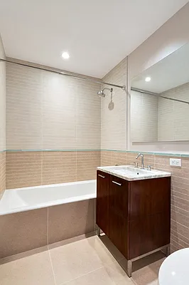 Sold by Modern Spaces | media 6