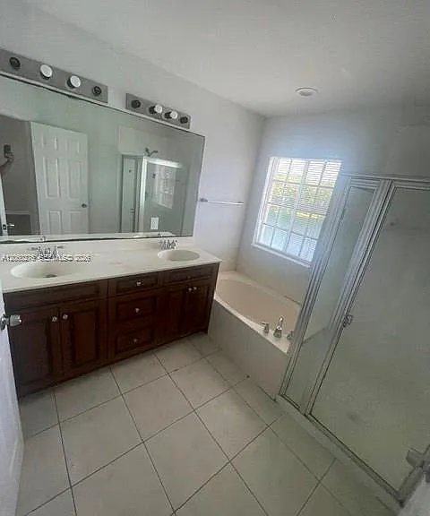 1992 Nassau Dr #- — Photo 28