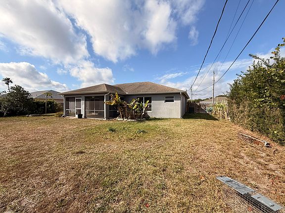 5th image of 634 SW Millard Drive