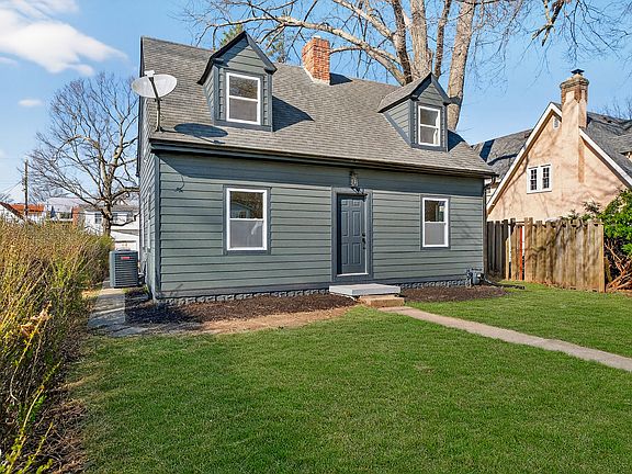 2nd image of 716 Berkley Rd