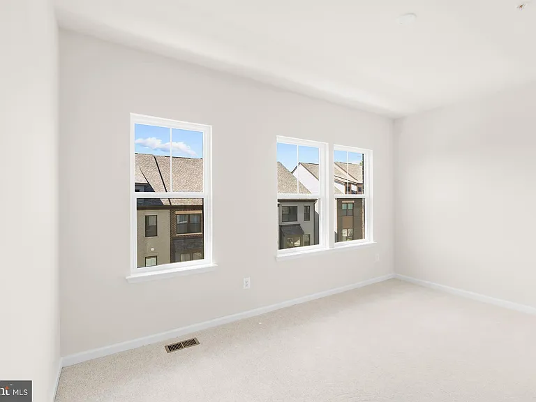 3404 Chester Aly — Photo 22
