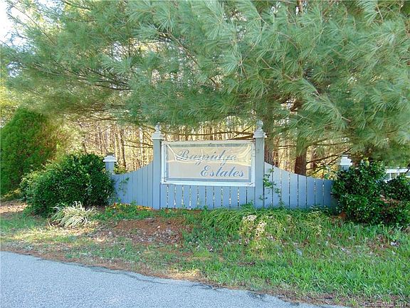 5th image of 1 Bayridge Dr #1