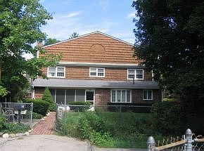 1st image of 96 Amherst St