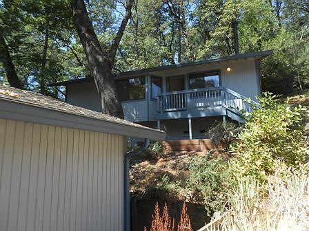 1st image of 708 Doris Dr