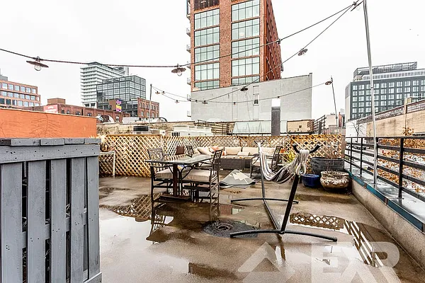 Rented by EXR | media 1