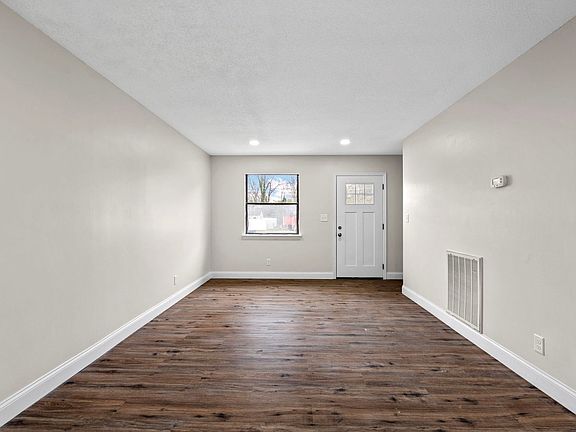 5th image of 3334 Gundy Dr #A