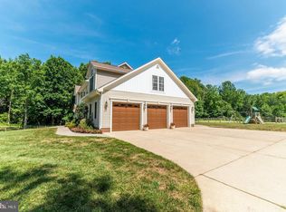 3430 Quail Ct, Huntingtown, MD 20639