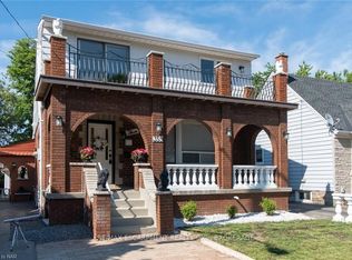 359 Queensdale Ave E, Hamilton, ON L9A 1L5