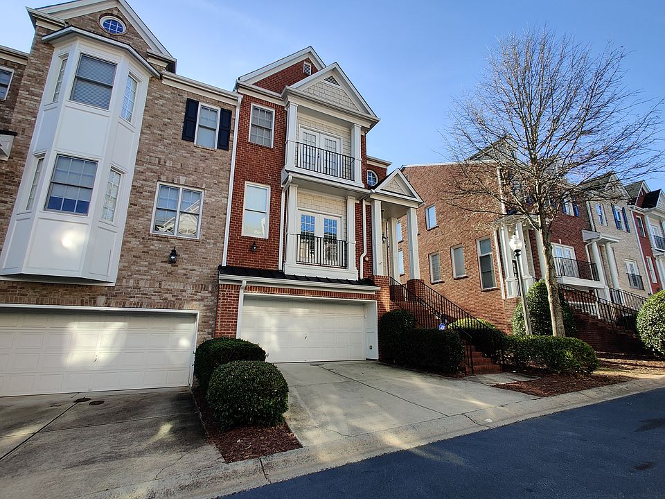 1st image of 207 Creekway Xing SE