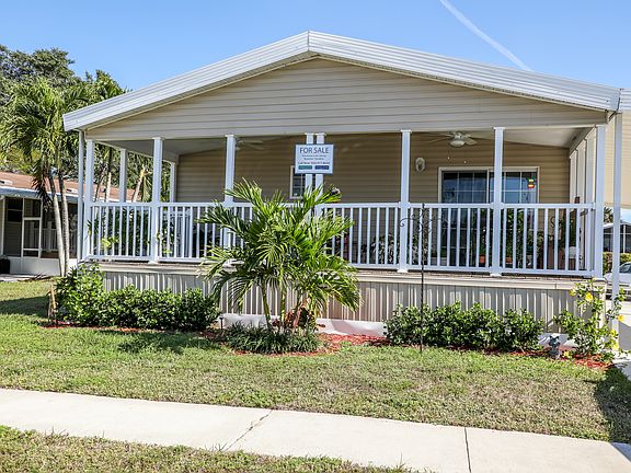 5th image of 651 SW 117th Way #2-7