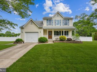 9 Poplar Ct, Mullica Hill, NJ 08062