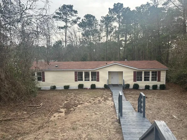 124 Sea Gull Ct, Colington, NC 27948