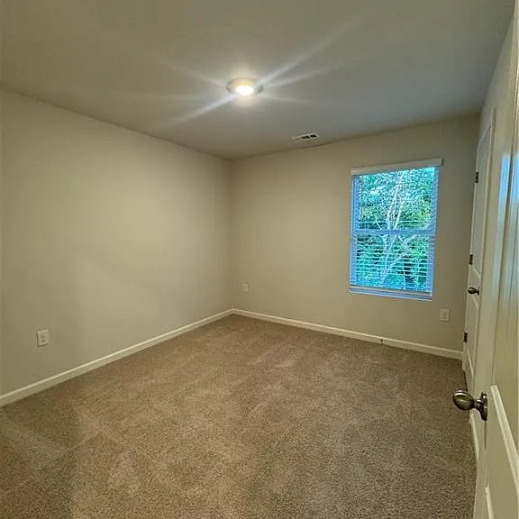 32 Berryville Dr — Photo 18