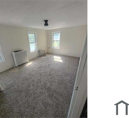 2nd image of 415 Stewart St