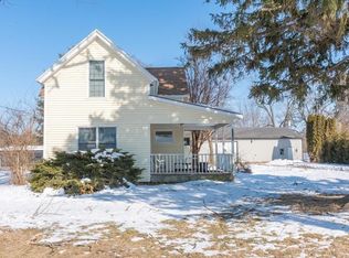 20099 New Rd, South Bend, IN 46614