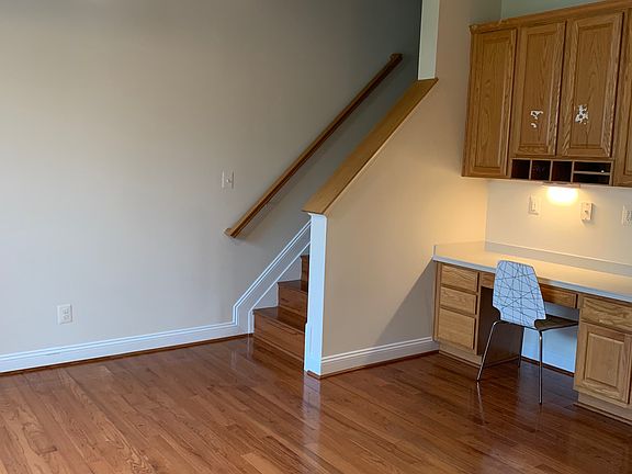 5th image of 501 Callander Way