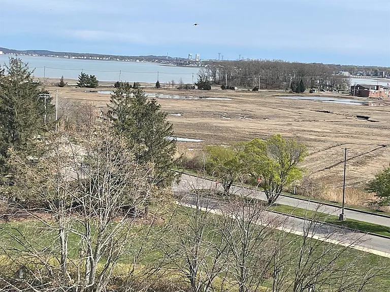100 Marina Dr #508 — Photo 2