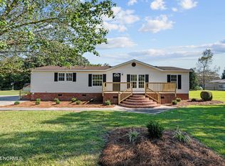 690 Butler Ford Rd, Vanceboro, NC 28586