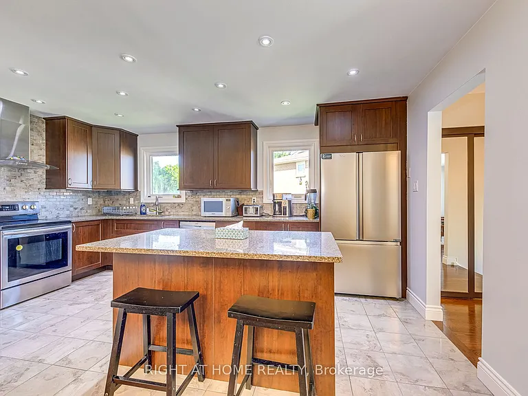 4004 Midhurst Ln #MAIN — Photo 5