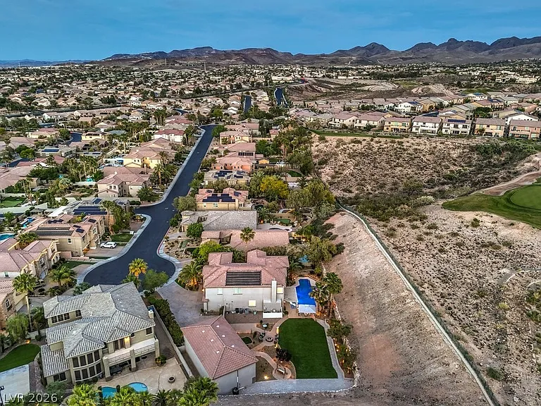 2849 Soaring Peak Ave — Photo 58