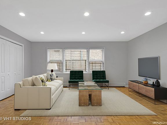 3rd image of 1231 W Lunt Ave APT 1N